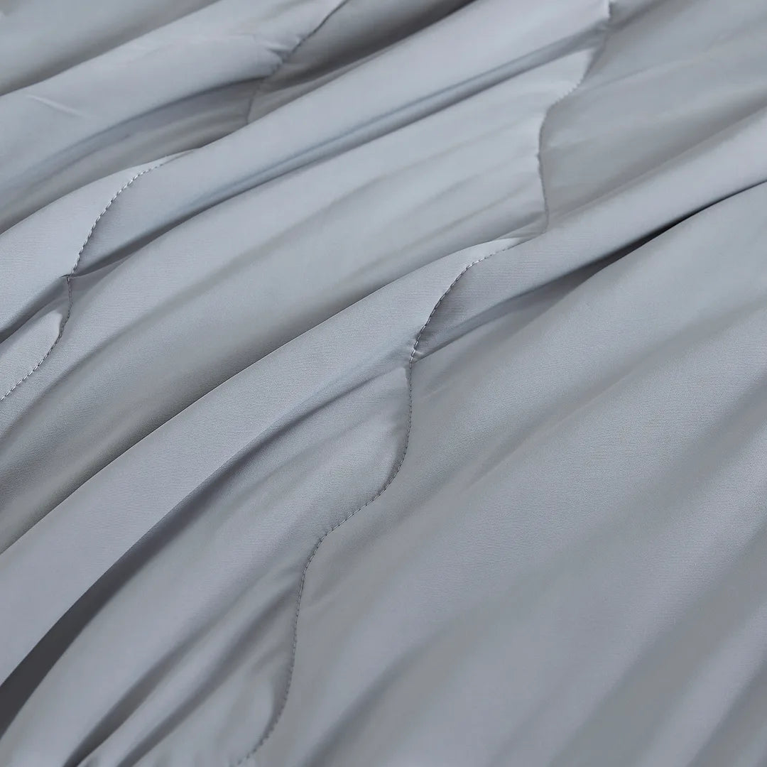 Breeze Cooling Comforter